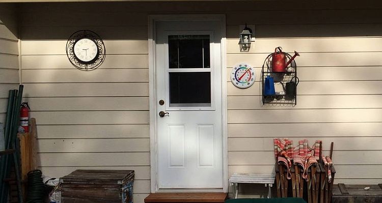 1st image of 2415 NE 147th Cir