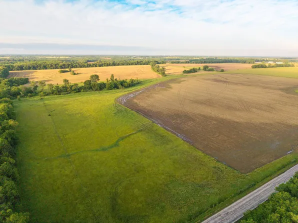 26625 W 199th St, Gardner, KS 66030