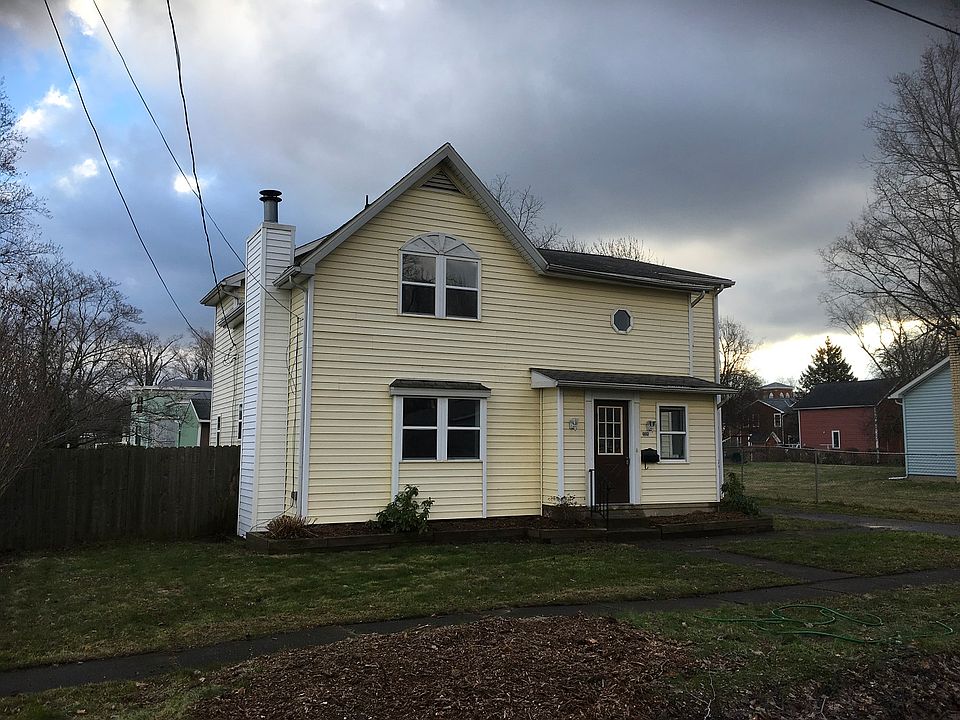 1st image of 2321 Elk St