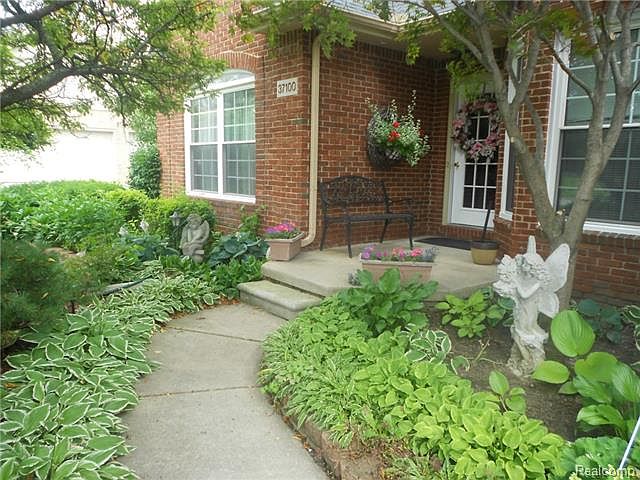 1st image of 37100 Muirfield Dr