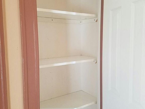 5th image of 3323 W Potomac Ave #2nd