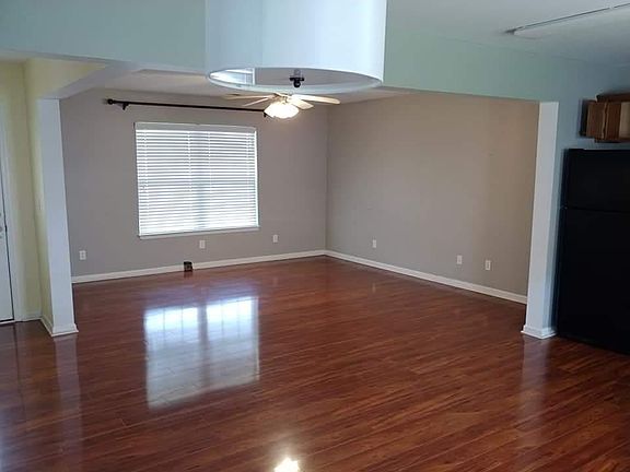 2nd image of 193 Glenn Wade Dr