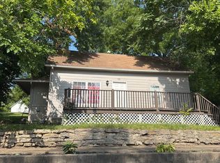 508 Shotwell St, Richmond, MO 64085