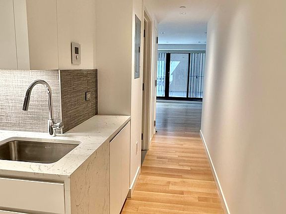 5th image of 341 W 11th St APT Bf