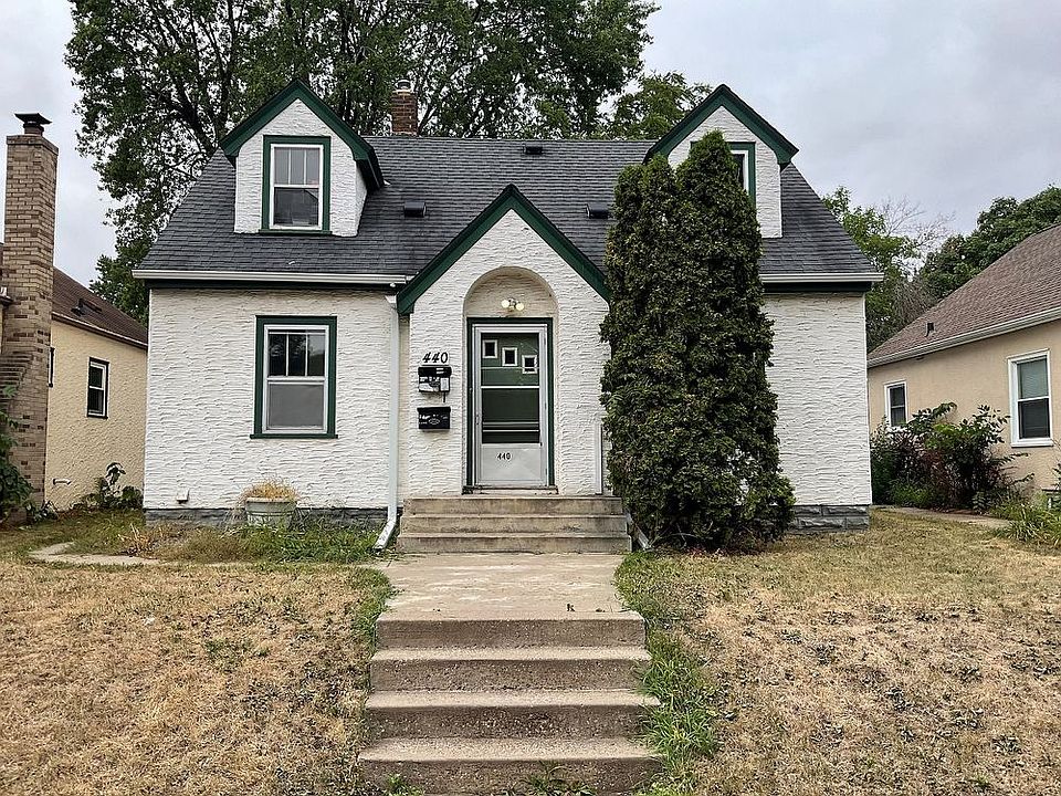 1st image of 440 3rd Ave S