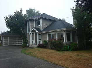 519 N 77th St, Seattle, WA 98103