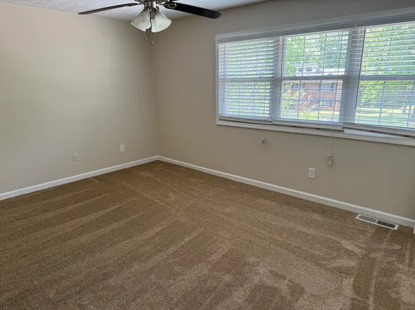 1972 Patterson Cir, Lawrenceville, GA 30044