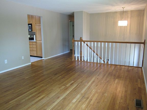 5th image of 2590 Flowerstone Dr