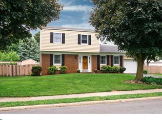 57 Elmont Rd, Hamilton, NJ 08610