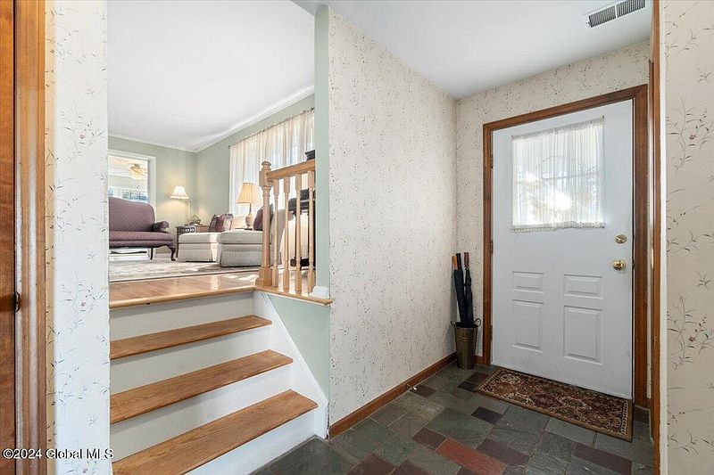 5th image of 5 Bellevue Street