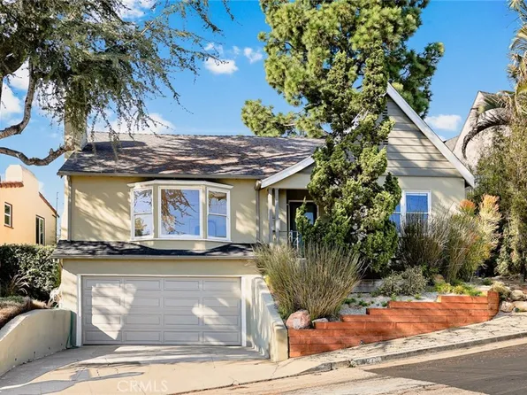 4273 Holly Knoll Dr, Los Angeles, CA 90027