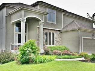 25022 W 86th St, Lenexa, KS 66227