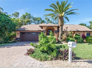4833 Berkeley Dr, Naples, FL 34112