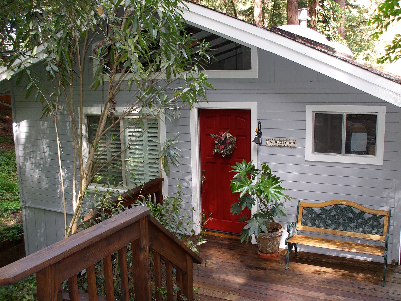 10254 Vera Ave photo 1