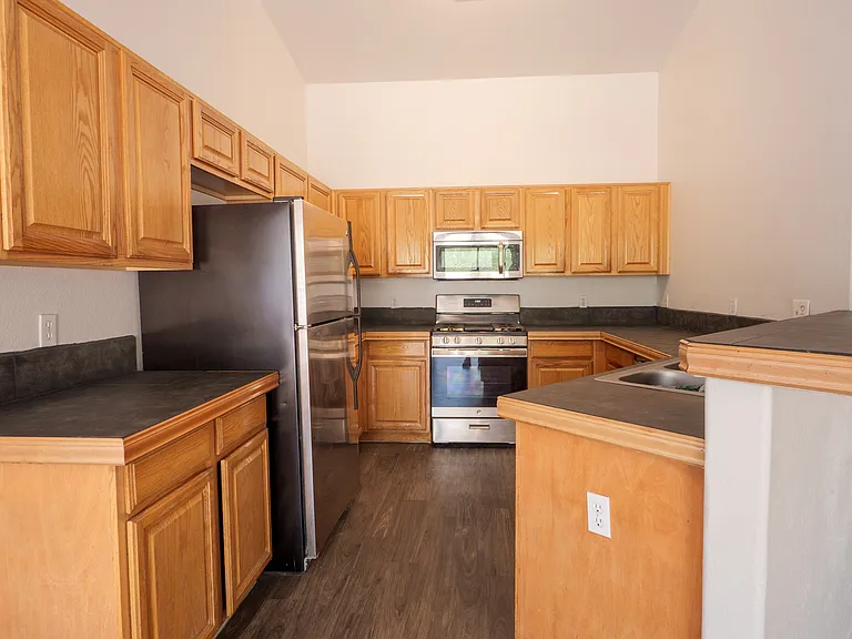 458 W Paseo Rio Grande — Photo 7