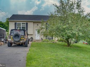 504 E 11th Ave, Ranson, WV 25438