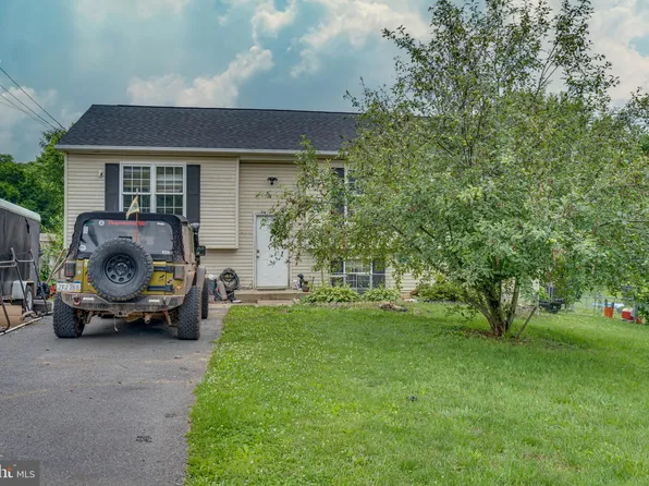 504 E 11th Ave, Ranson, WV 25438