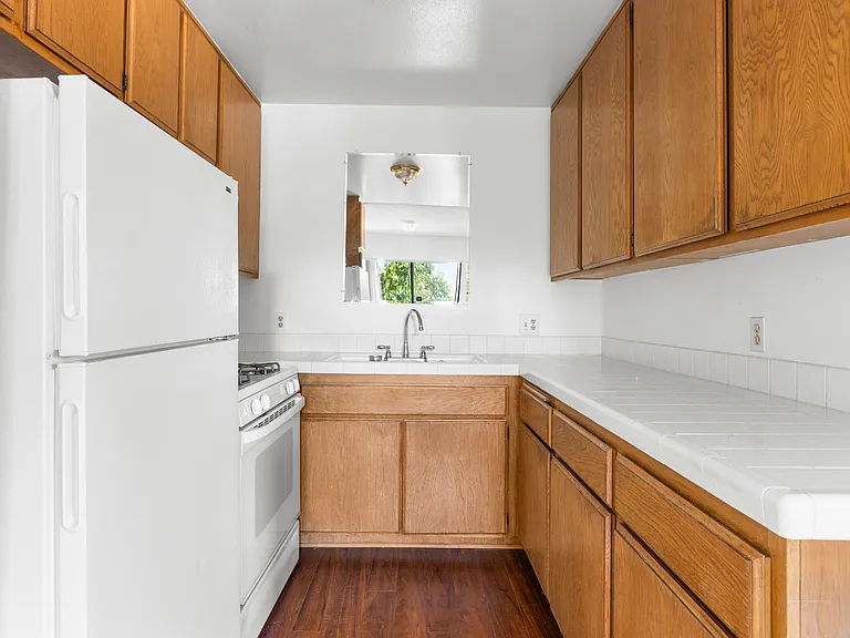 4193 Greenbush Ave #2 — Photo 7