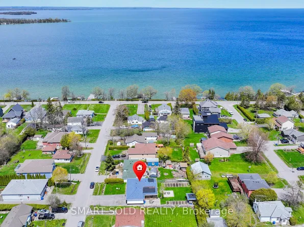 831 Norval Rd, Georgina, ON L4P 3E9