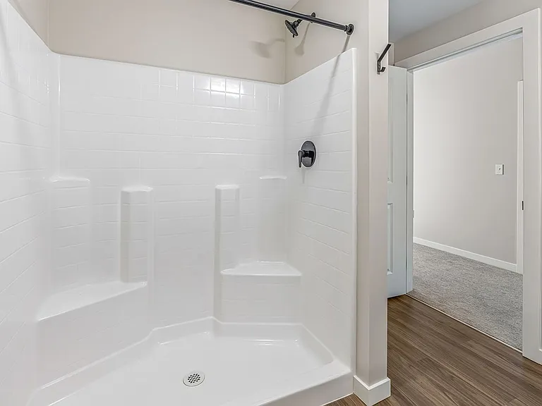 Asher Apartments - LIMITED-TIME OFFER 8 WEEKS FREE! — Photo 128