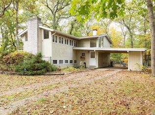 200 2nd St, Laurel, NY 11948