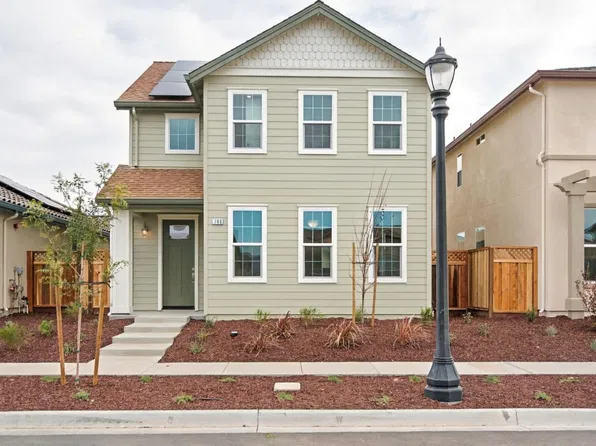 768 Aurora Way, King City, CA 93930