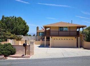 9575 Montemar Dr, Spring Valley, CA 91977