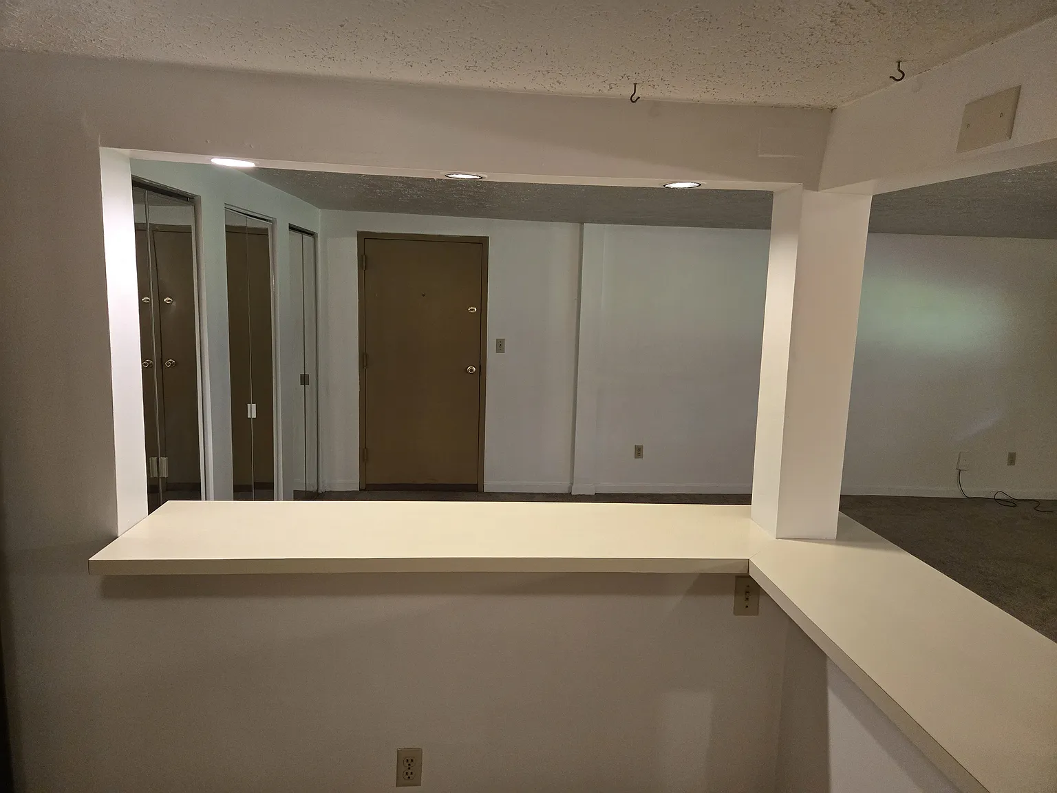 1202 Dutilh Rd — Photo 2