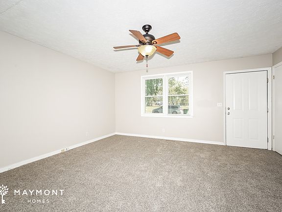 3rd image of 103 Kentwell Dr