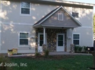 1005 Orchard St, Carthage, MO 64836