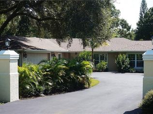 3106 Moran Rd, Tampa, FL 33618