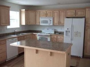 125 Victoria Cir, Lake Ariel, PA 18436