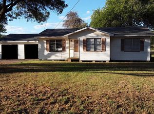 1710 Perryman Ave, Palacios, TX 77465
