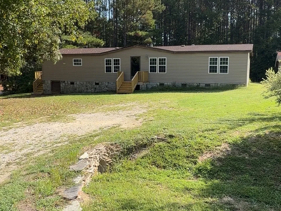 15 Whitney Dr