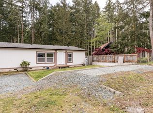 506 Ocean View Dr, Oak Harbor, WA 98277