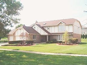 2nd image of 12158 W Lakeview Trl