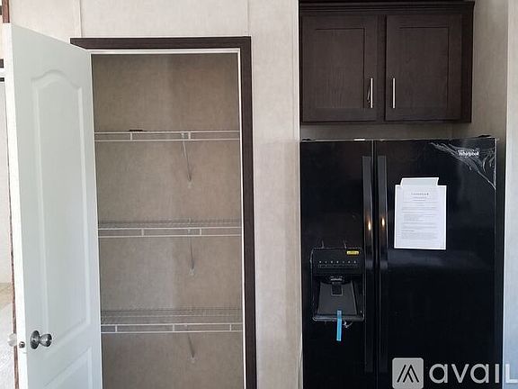4th image of 1047 East St #397
