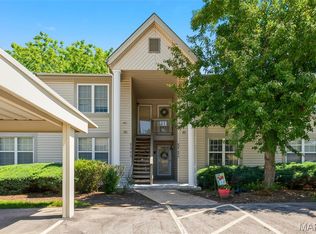 810 Sugar Valley Ct, Saint Peters, MO 63376