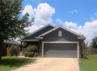 1032 S Masonic St, Bellville, TX 77418