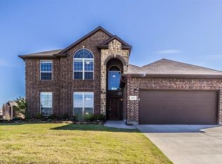 1055 Cydnie Ct, Kennedale, TX 76060