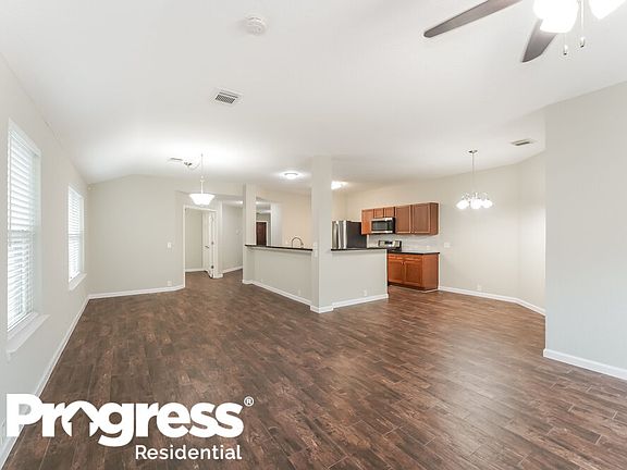 3rd image of 19702 Canyon Gate Ct