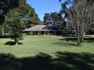 18195 Planchet Rd, Greenwell Springs, LA 70739