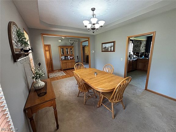 5th image of 3115 Lovers Ln