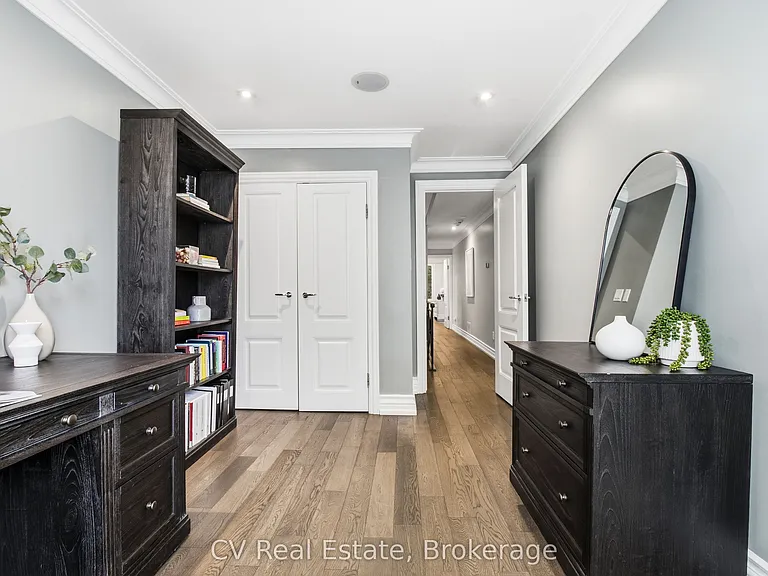 46 Bernard Ave — Photo 26