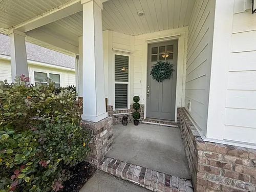 593 Riverwalk Cir Photo 1