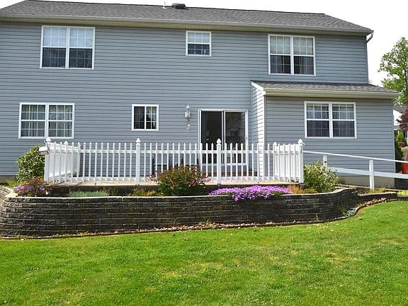 4th image of 218 Pennford Pl
