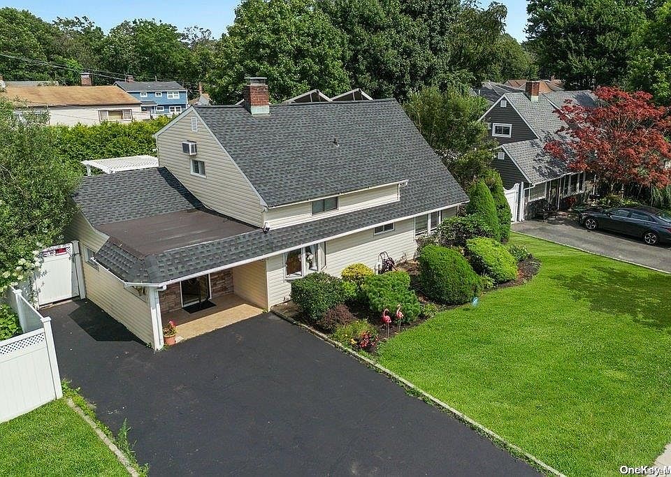 1st image of 5 Hedge Lane