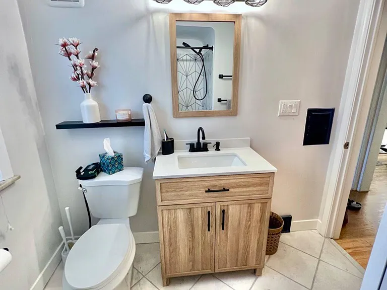 4173 Harwood Rd — Photo 5