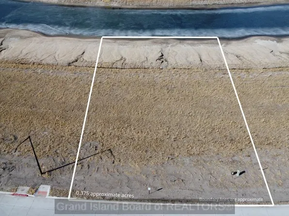 3584 Frank St, Grand Island, NE 68803