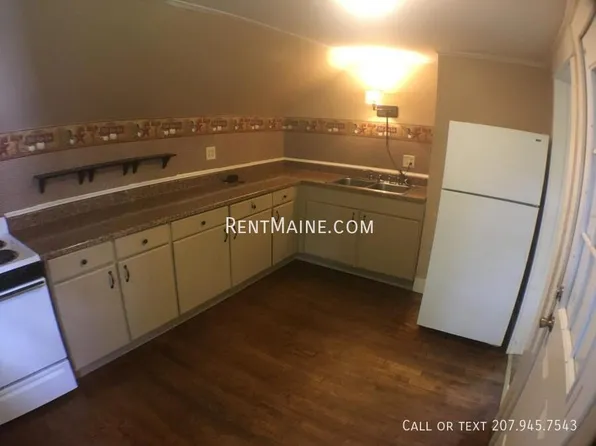10 Otis St #2, Bangor, ME 04401